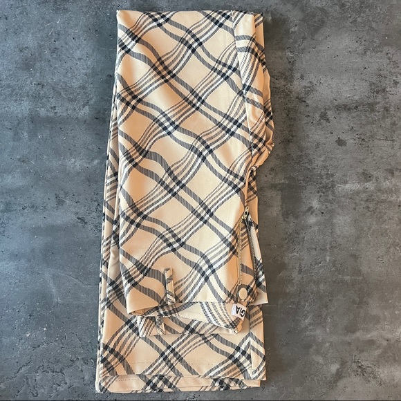 I.AM.GIA CARMEL PANT IN TAN CHECK - Picture 4 of 5